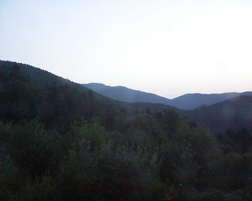 Le petit ballon vu depuis le Domaine Langmatt à Murbach le 17.07.2018 à 05:30 Le petit ballon (Alsace, Vosges) le 17.07.2018 à 05:30