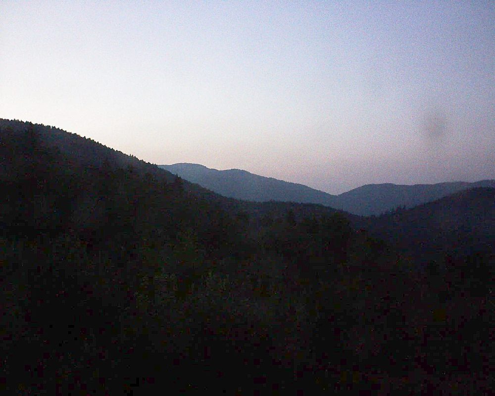 Le petit ballon vu depuis le Domaine Langmatt à Murbach le 23.07.2018 à 21:45 Le petit ballon (Alsace, Vosges) le 23.07.2018 à 21:45