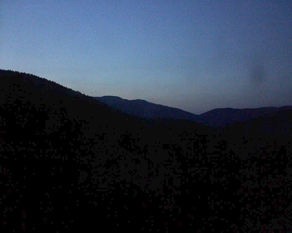 Le petit ballon vu depuis le Domaine Langmatt à Murbach le 27.07.2018 à 21:45 Le petit ballon (Alsace, Vosges) le 27.07.2018 à 21:45