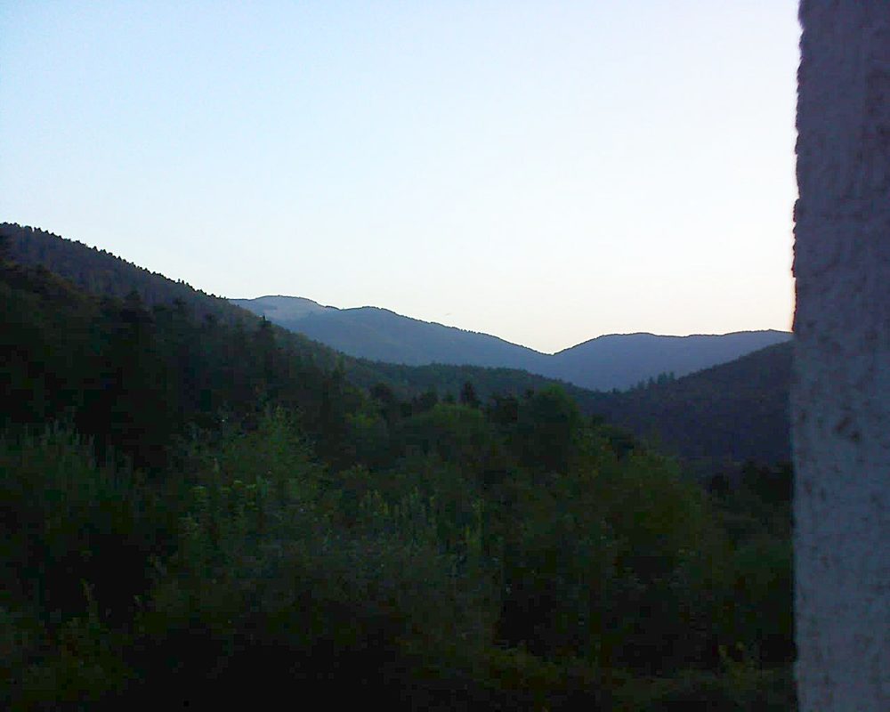 Le petit ballon vu depuis le Domaine Langmatt à Murbach le 16.08.2018 à 06:45 Le petit ballon (Alsace, Vosges) le 16.08.2018 à 06:45