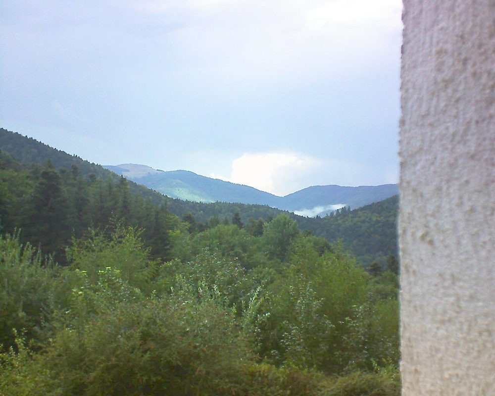 Le petit ballon vu depuis le Domaine Langmatt à Murbach le 17.08.2018 à 15:00 Le petit ballon (Alsace, Vosges) le 17.08.2018 à 15:00