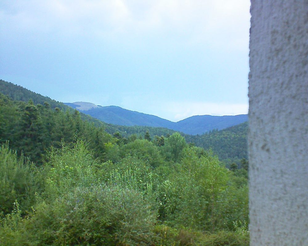 Le petit ballon vu depuis le Domaine Langmatt à Murbach le 17.08.2018 à 17:30 Le petit ballon (Alsace, Vosges) le 17.08.2018 à 17:30