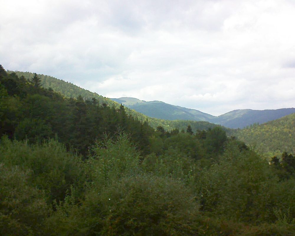 Le petit ballon vu depuis le Domaine Langmatt à Murbach le 01.09.2018 à 14:00 Le petit ballon (Alsace, Vosges) le 01.09.2018 à 14:00