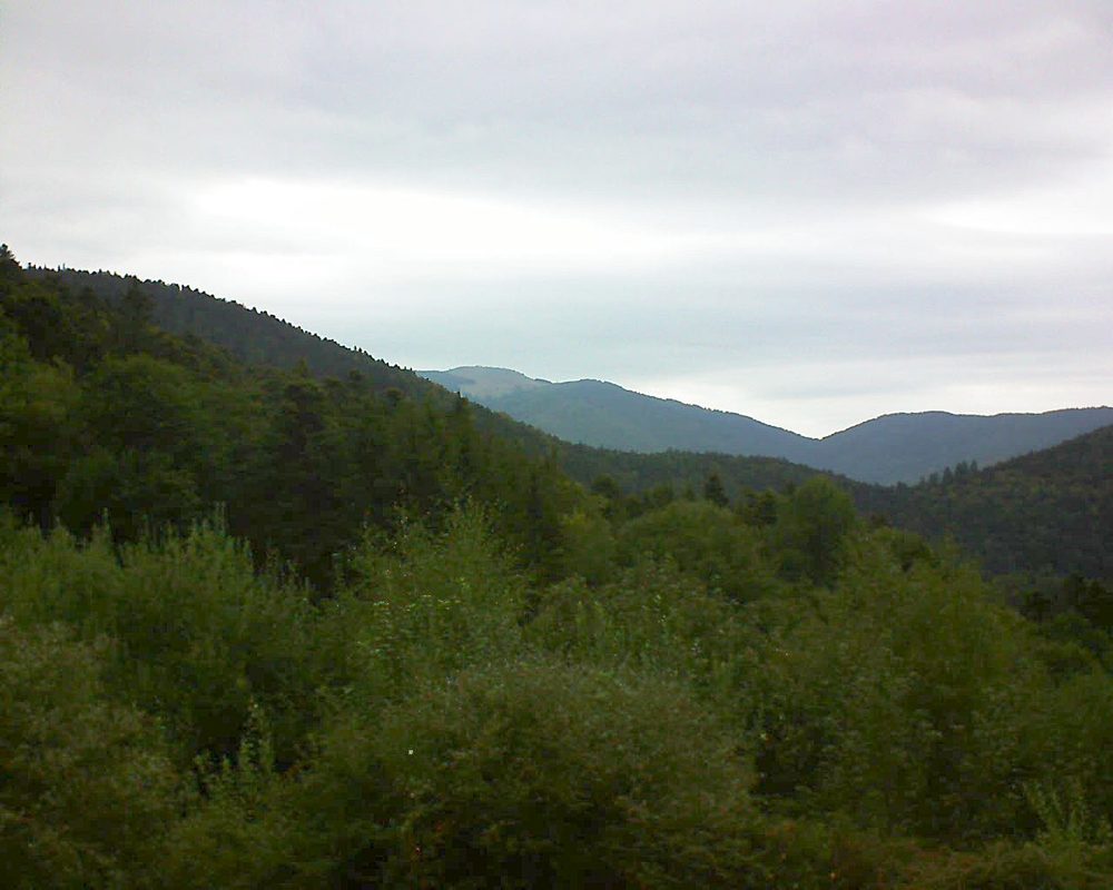 Le petit ballon vu depuis le Domaine Langmatt à Murbach le 02.09.2018 à 13:45 Le petit ballon (Alsace, Vosges) le 02.09.2018 à 13:45