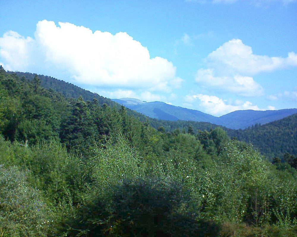 Le petit ballon vu depuis le Domaine Langmatt à Murbach le 04.09.2018 à 10:45 Le petit ballon (Alsace, Vosges) le 04.09.2018 à 10:45