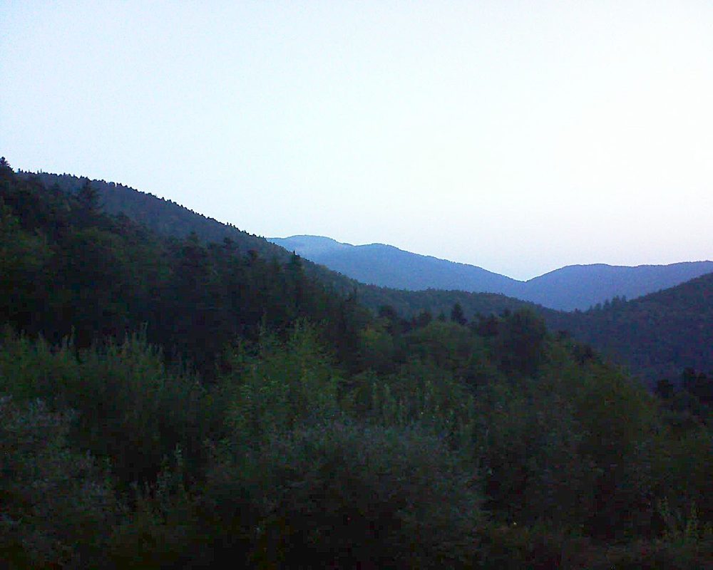 Le petit ballon vu depuis le Domaine Langmatt à Murbach le 05.09.2018 à 06:45 Le petit ballon (Alsace, Vosges) le 05.09.2018 à 06:45