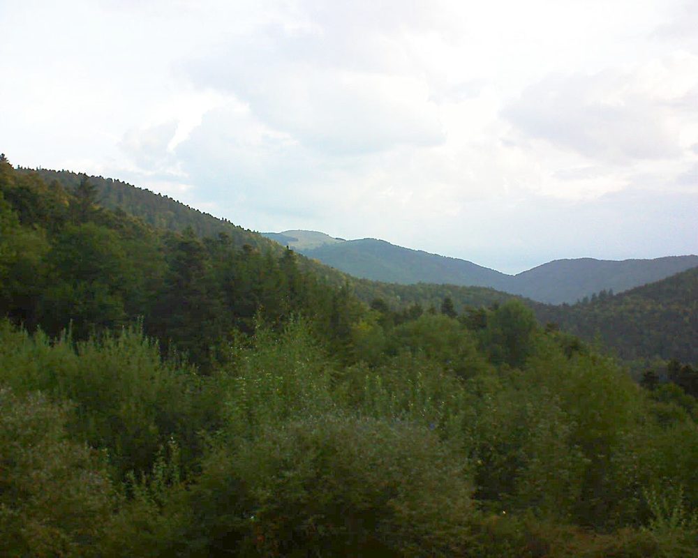 Le petit ballon vu depuis le Domaine Langmatt à Murbach le 06.09.2018 à 07:30 Le petit ballon (Alsace, Vosges) le 06.09.2018 à 07:30
