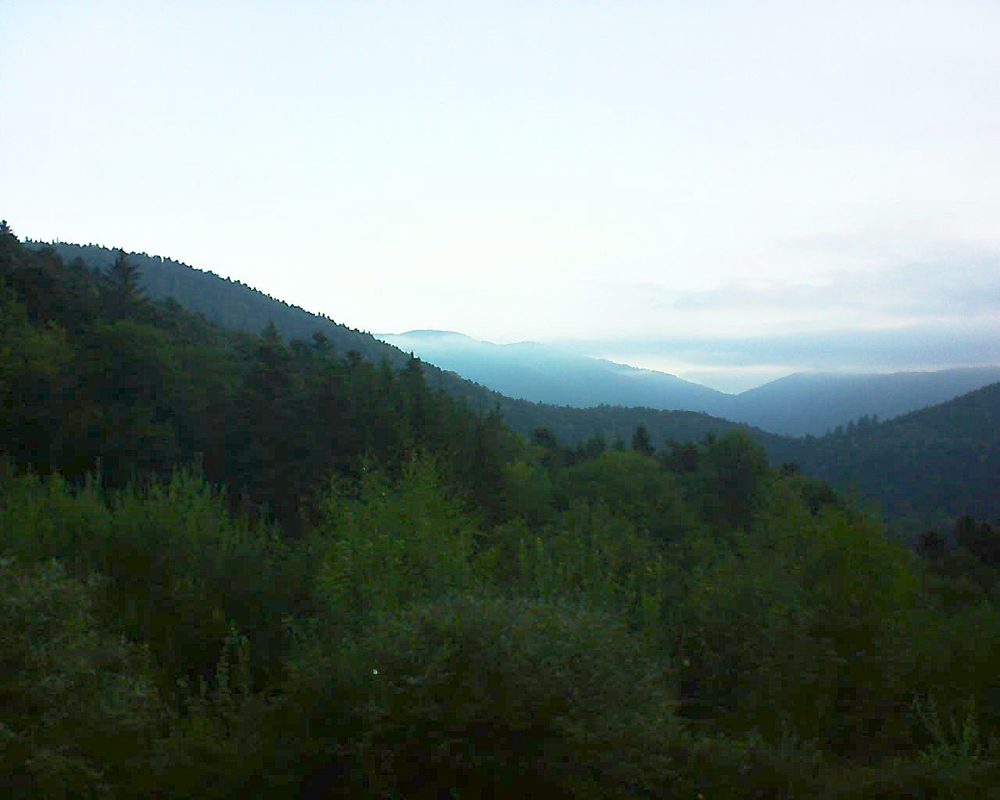 Le petit ballon vu depuis le Domaine Langmatt à Murbach le 08.09.2018 à 07:30 Le petit ballon (Alsace, Vosges) le 08.09.2018 à 07:30
