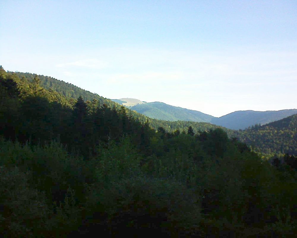 Le petit ballon vu depuis le Domaine Langmatt à Murbach le 11.09.2018 à 08:45 Le petit ballon (Alsace, Vosges) le 11.09.2018 à 08:45