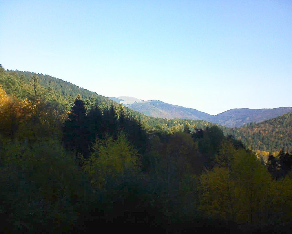 Le petit ballon vu depuis le Domaine Langmatt à Murbach le 07.11.2018 à 10:00 Le petit ballon (Alsace, Vosges) le 07.11.2018 à 10:00