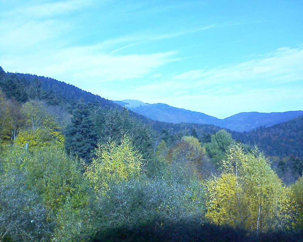 Le petit ballon vu depuis le Domaine Langmatt à Murbach le 07.11.2018 à 12:00 Le petit ballon (Alsace, Vosges) le 07.11.2018 à 12:00