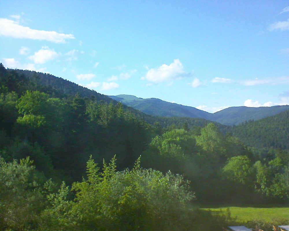 Le petit ballon vu depuis le Domaine Langmatt à Murbach le 28.05.2019 à 18:30 Le petit ballon (Alsace, Vosges) le 28.05.2019 à 18:30