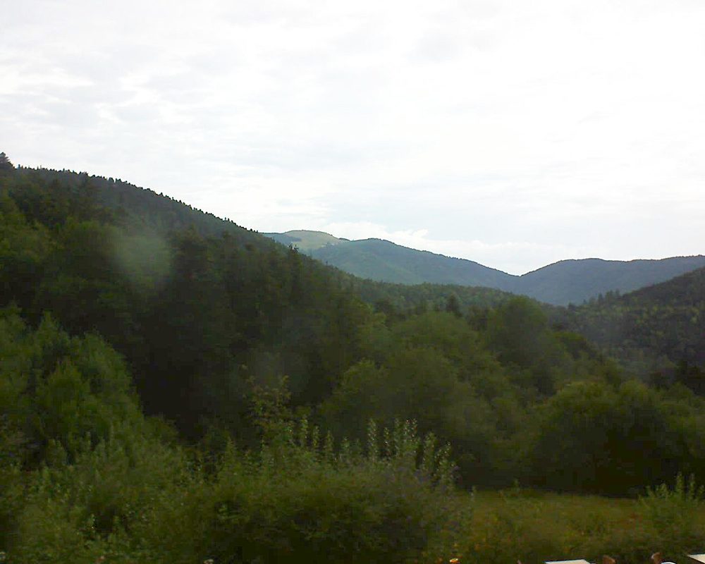 Le petit ballon vu depuis le Domaine Langmatt à Murbach le 03.08.2020 à 08:15 Le petit ballon (Alsace, Vosges) le 03.08.2020 à 08:15