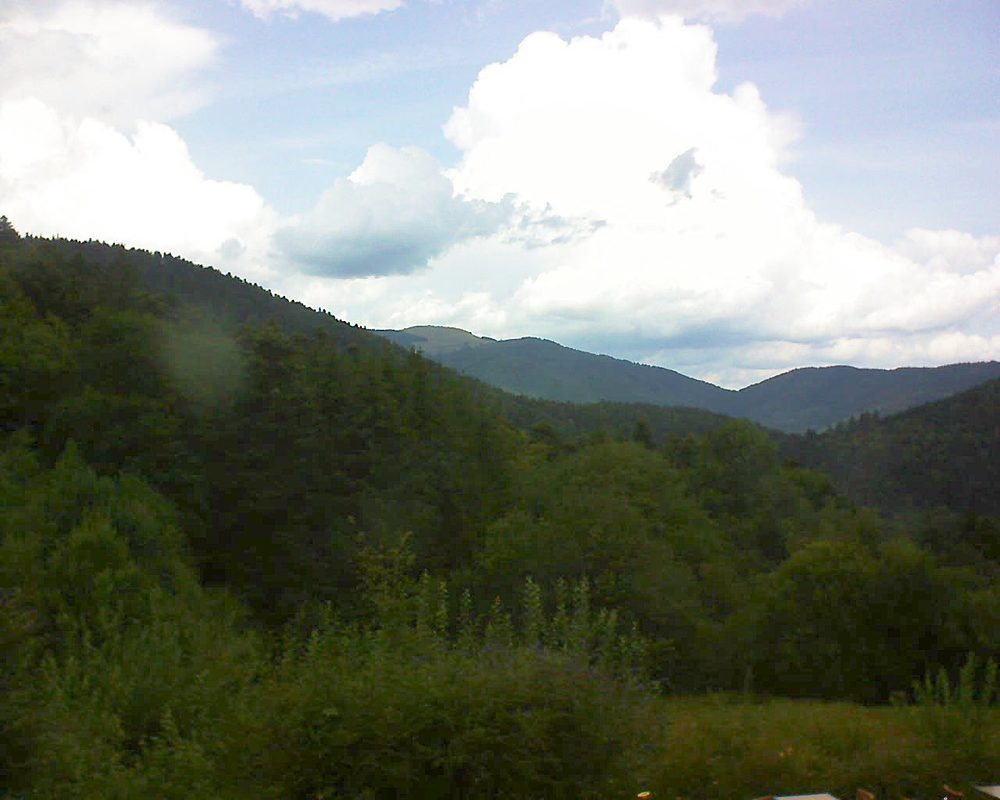 Le petit ballon vu depuis le Domaine Langmatt à Murbach le 16.08.2020 à 13:30 Le petit ballon (Alsace, Vosges) le 16.08.2020 à 13:30