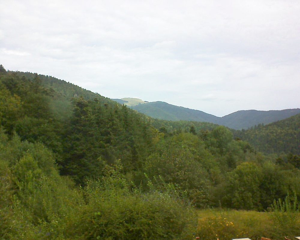 Le petit ballon vu depuis le Domaine Langmatt à Murbach le 27.08.2020 à 11:45 Le petit ballon (Alsace, Vosges) le 27.08.2020 à 11:45
