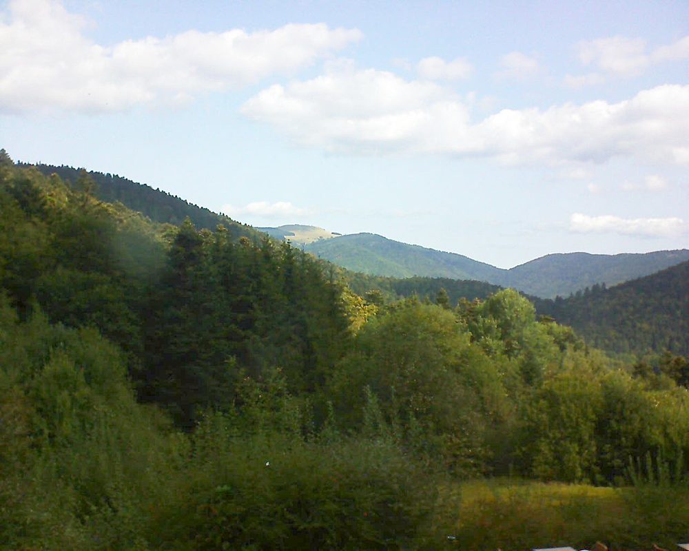 Le petit ballon vu depuis le Domaine Langmatt à Murbach le 12.09.2020 à 10:45 Le petit ballon (Alsace, Vosges) le 12.09.2020 à 10:45