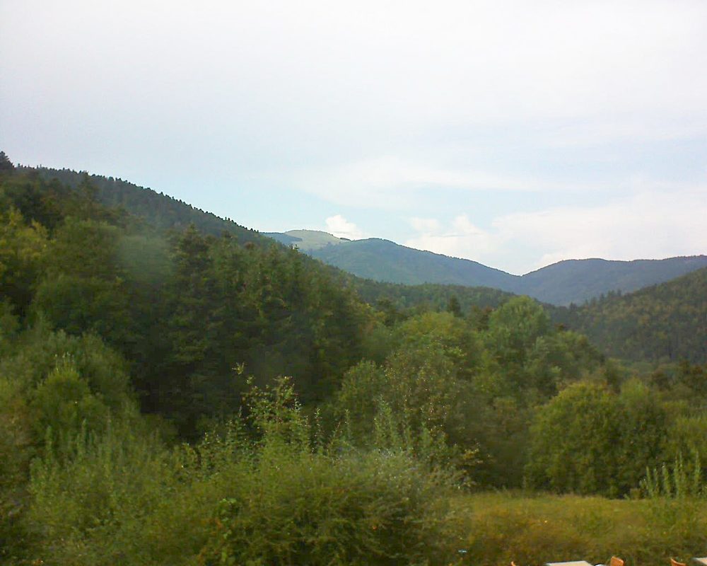 Le petit ballon vu depuis le Domaine Langmatt à Murbach le 16.09.2020 à 16:30 Le petit ballon (Alsace, Vosges) le 16.09.2020 à 16:30