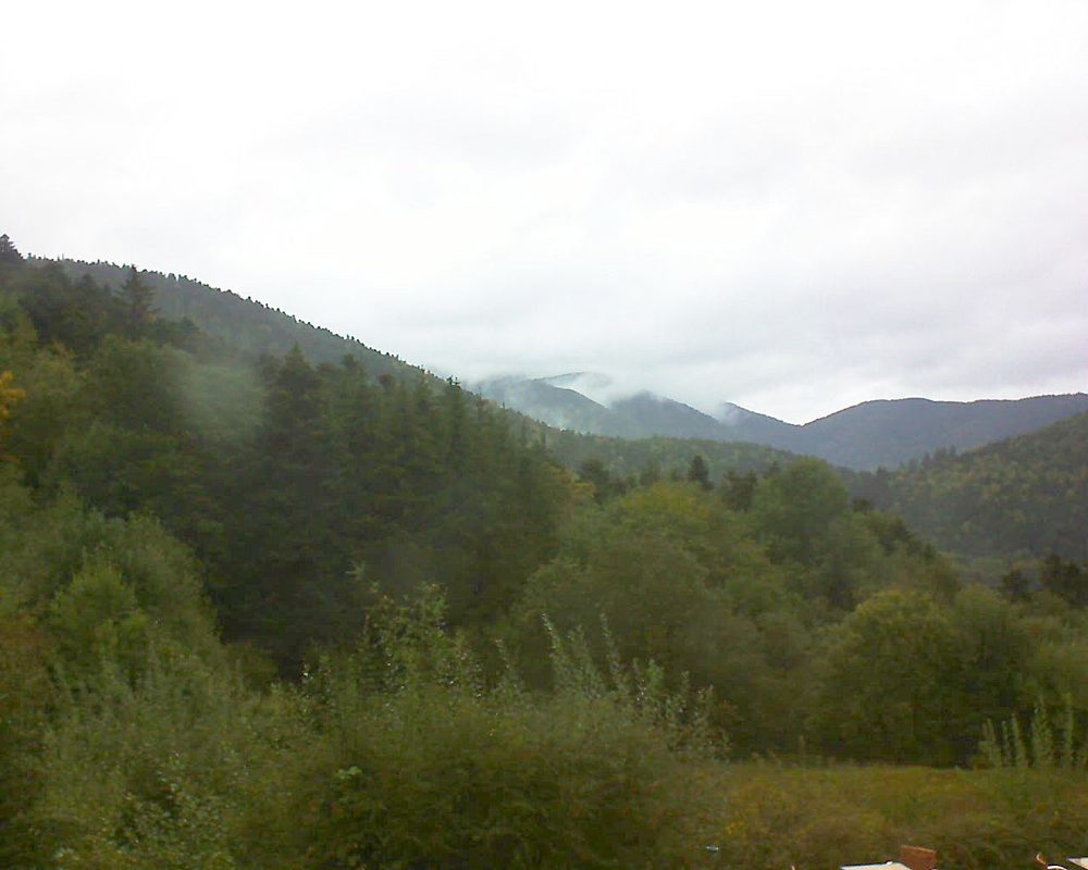 Le petit ballon vu depuis le Domaine Langmatt à Murbach le 27.09.2020 à 11:45 Le petit ballon (Alsace, Vosges) le 27.09.2020 à 11:45