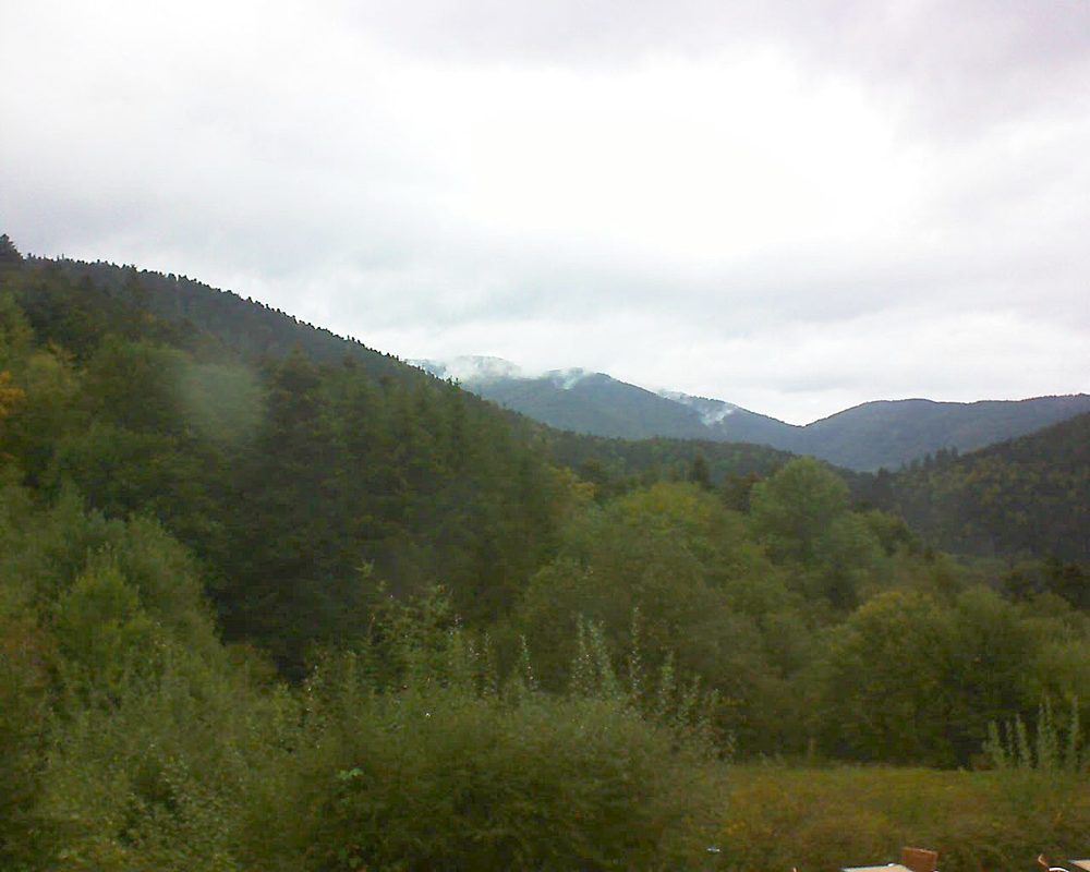 Le petit ballon vu depuis le Domaine Langmatt à Murbach le 29.09.2020 à 12:00 Le petit ballon (Alsace, Vosges) le 29.09.2020 à 12:00