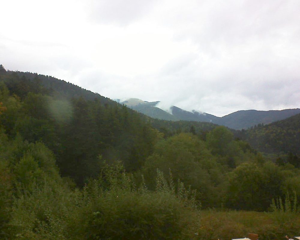 Le petit ballon vu depuis le Domaine Langmatt à Murbach le 29.09.2020 à 12:15 Le petit ballon (Alsace, Vosges) le 29.09.2020 à 12:15