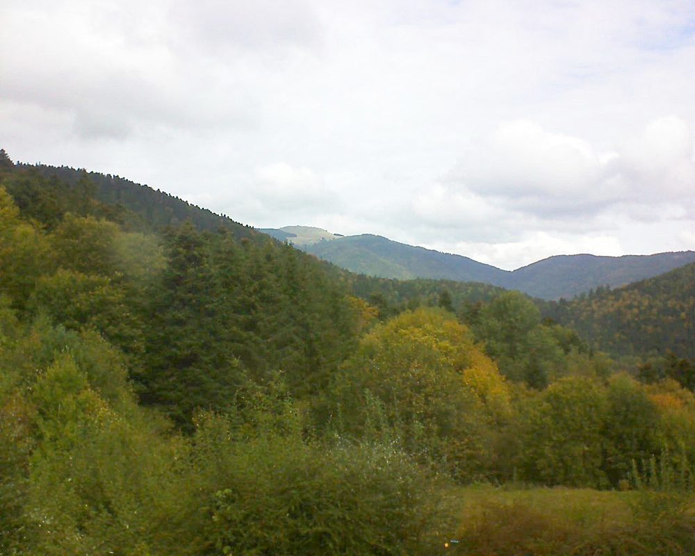 Le petit ballon vu depuis le Domaine Langmatt à Murbach le 13.10.2020 à 12:00 Le petit ballon (Alsace, Vosges) le 13.10.2020 à 12:00