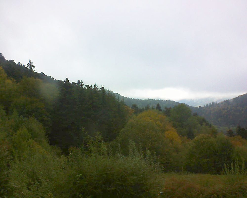 Le petit ballon vu depuis le Domaine Langmatt à Murbach le 16.10.2020 à 13:30 Le petit ballon (Alsace, Vosges) le 16.10.2020 à 13:30