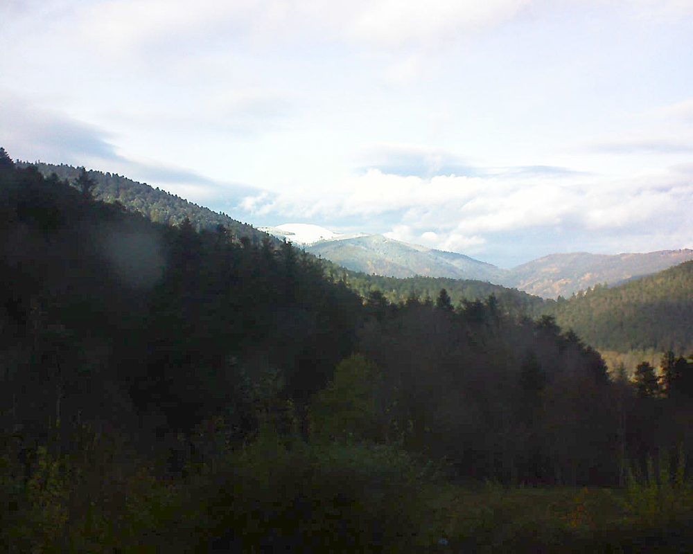 Le petit ballon vu depuis le Domaine Langmatt à Murbach le 03.12.2020 à 14:30 Le petit ballon (Alsace, Vosges) le 03.12.2020 à 14:30