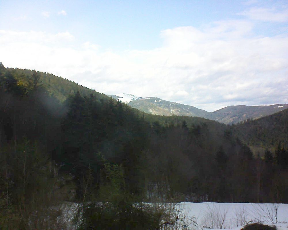 Le petit ballon vu depuis le Domaine Langmatt à Murbach le 22.01.2021 à 10:30 Le petit ballon (Alsace, Vosges) le 22.01.2021 à 10:30