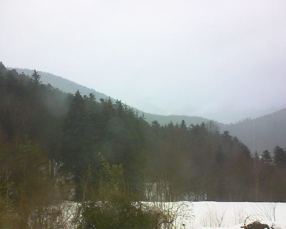 Le petit ballon vu depuis le Domaine Langmatt à Murbach le 28.01.2021 à 09:30 Le petit ballon (Alsace, Vosges) le 28.01.2021 à 09:30