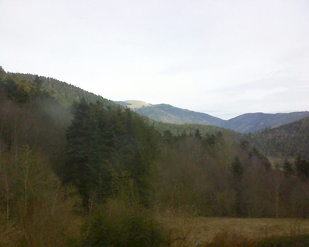Le petit ballon vu depuis le Domaine Langmatt à Murbach le 18.02.2021 à 09:30 Le petit ballon (Alsace, Vosges) le 18.02.2021 à 09:30