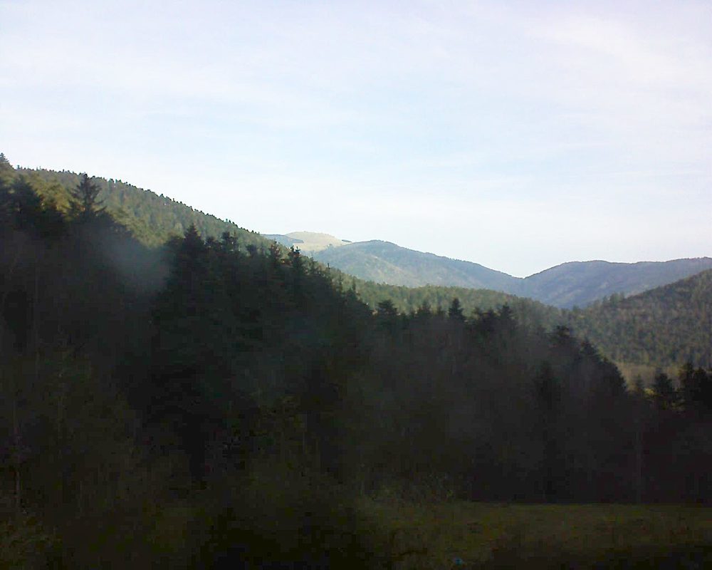 Le petit ballon vu depuis le Domaine Langmatt à Murbach le 20.02.2021 à 09:30 Le petit ballon (Alsace, Vosges) le 20.02.2021 à 09:30