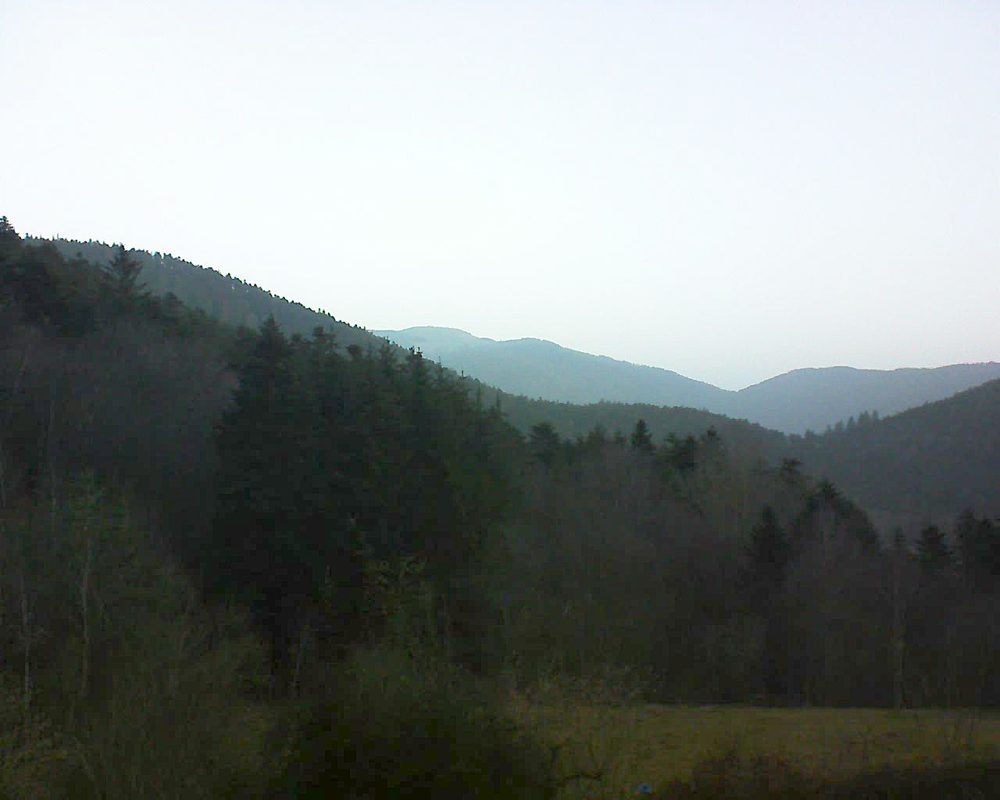 Le petit ballon vu depuis le Domaine Langmatt à Murbach le 25.02.2021 à 07:30 Le petit ballon (Alsace, Vosges) le 25.02.2021 à 07:30