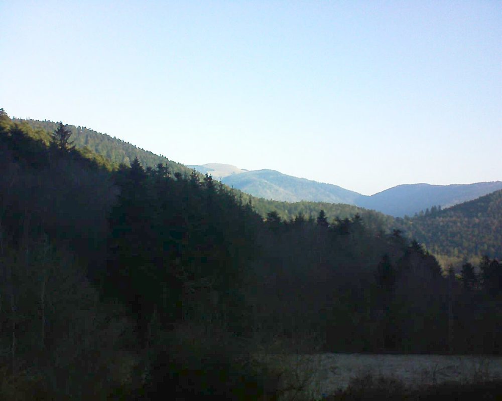 Le petit ballon vu depuis le Domaine Langmatt à Murbach le 01.03.2021 à 08:30 Le petit ballon (Alsace, Vosges) le 01.03.2021 à 08:30