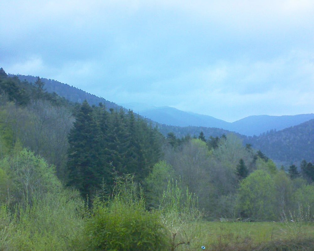 Le petit ballon vu depuis le Domaine Langmatt à Murbach le 29.04.2021 à 08:30 Le petit ballon (Alsace, Vosges) le 29.04.2021 à 08:30