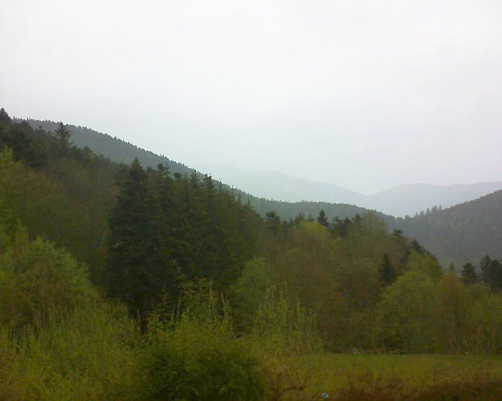 Le petit ballon vu depuis le Domaine Langmatt à Murbach le 04.05.2021 à 16:00 Le petit ballon (Alsace, Vosges) le 04.05.2021 à 16:00