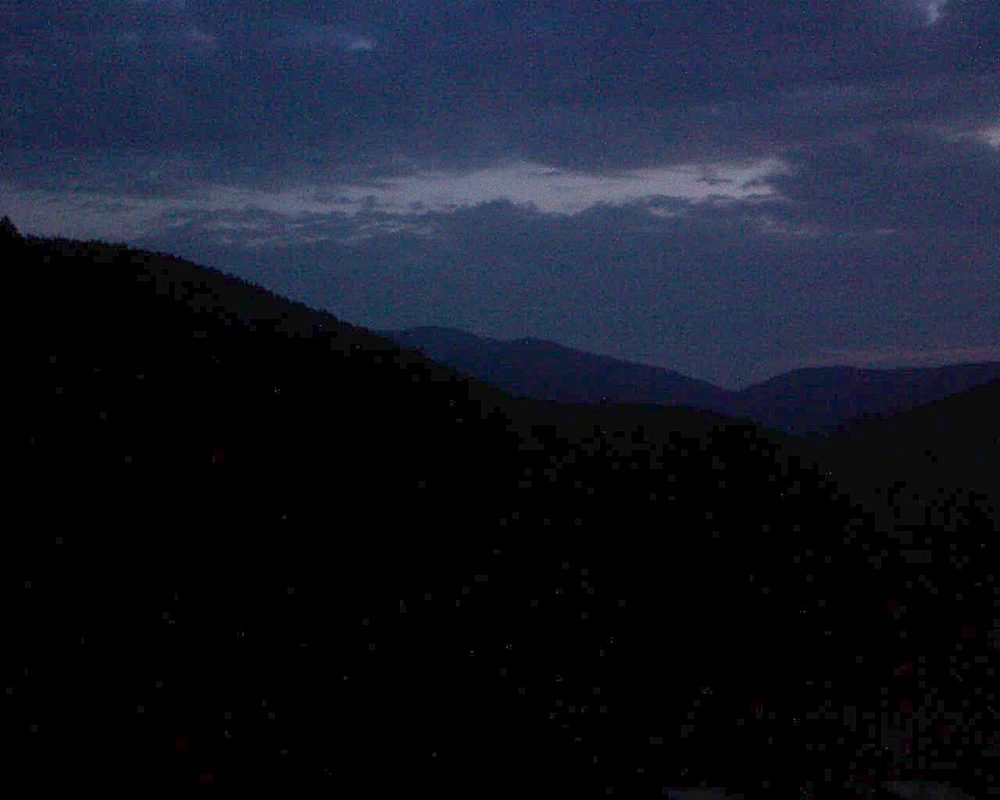 Le petit ballon vu depuis le Domaine Langmatt à Murbach le 10.06.2021 à 05:00 Le petit ballon (Alsace, Vosges) le 10.06.2021 à 05:00
