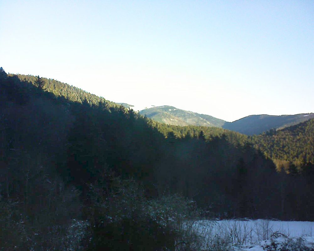 Le petit ballon vu depuis le Domaine Langmatt à Murbach le 13.01.2022 à 09:15 Le petit ballon (Alsace, Vosges) le 13.01.2022 à 09:15
