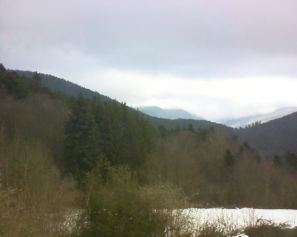 Le petit ballon vu depuis le Domaine Langmatt à Murbach le 18.01.2022 à 10:15 Le petit ballon (Alsace, Vosges) le 18.01.2022 à 10:15