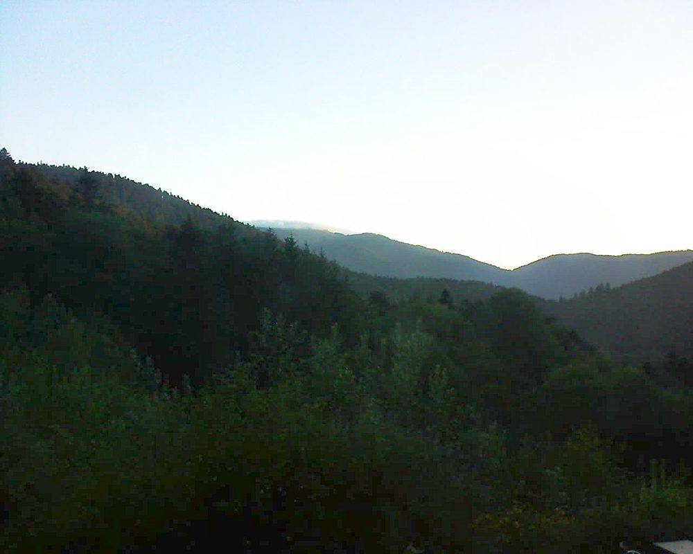 Le petit ballon vu depuis le Domaine Langmatt à Murbach le 11.07.2022 à 06:00 Le petit ballon (Alsace, Vosges) le 11.07.2022 à 06:00
