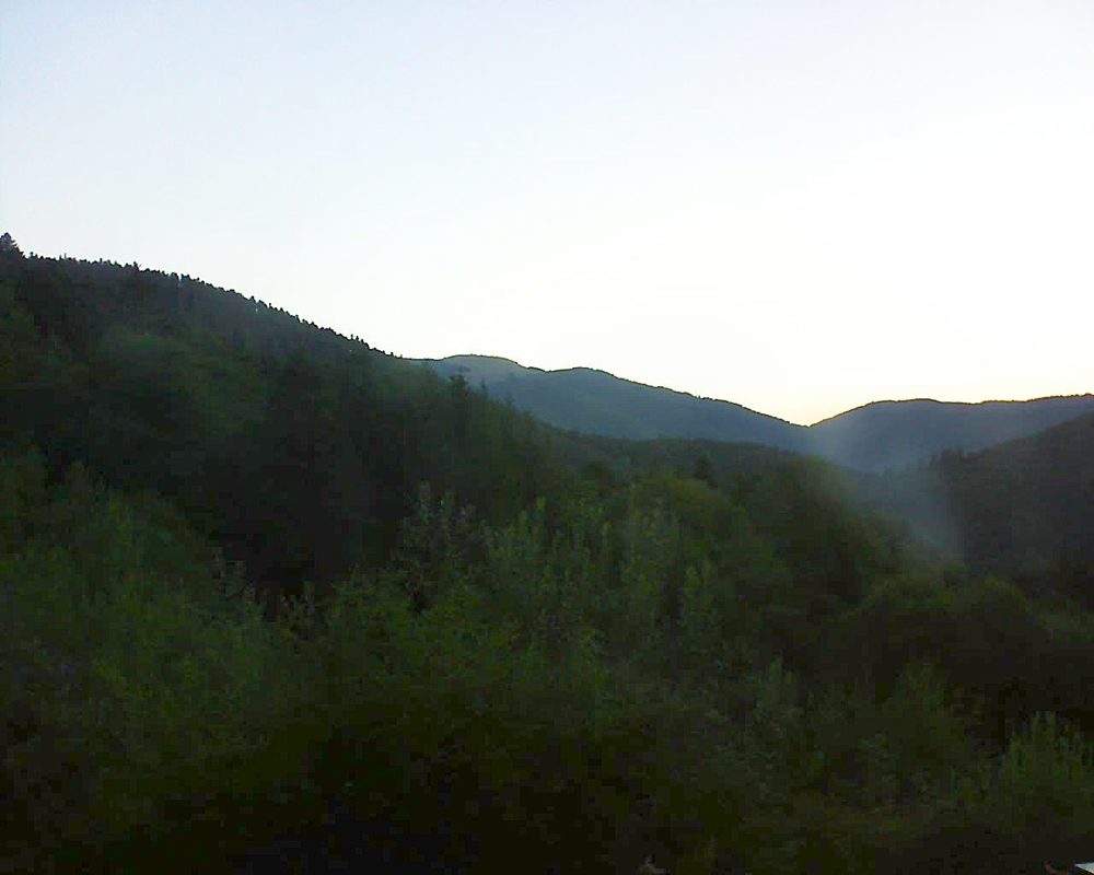 Le petit ballon vu depuis le Domaine Langmatt à Murbach le 08.08.2022 à 06:15 Le petit ballon (Alsace, Vosges) le 08.08.2022 à 06:15