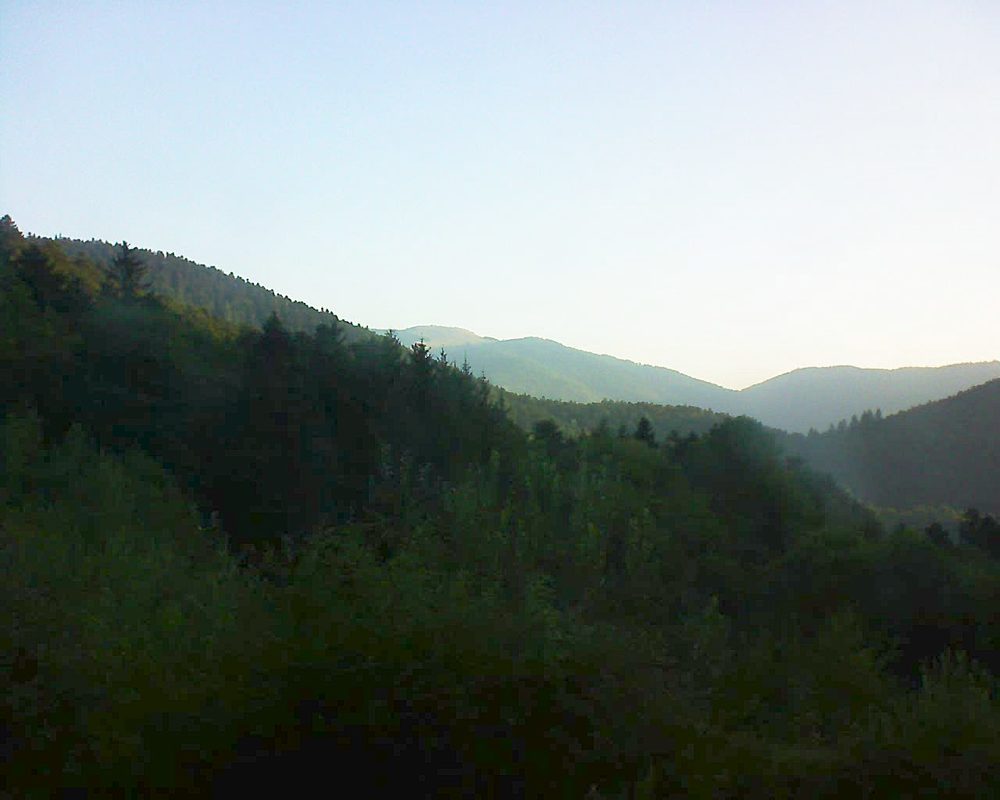 Le petit ballon vu depuis le Domaine Langmatt à Murbach le 16.08.2022 à 07:15 Le petit ballon (Alsace, Vosges) le 16.08.2022 à 07:15