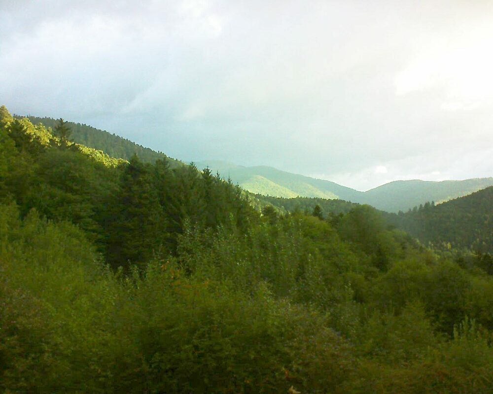 Le petit ballon vu depuis le Domaine Langmatt à Murbach le 09.09.2022 à 08:00 Le petit ballon (Alsace, Vosges) le 09.09.2022 à 08:00