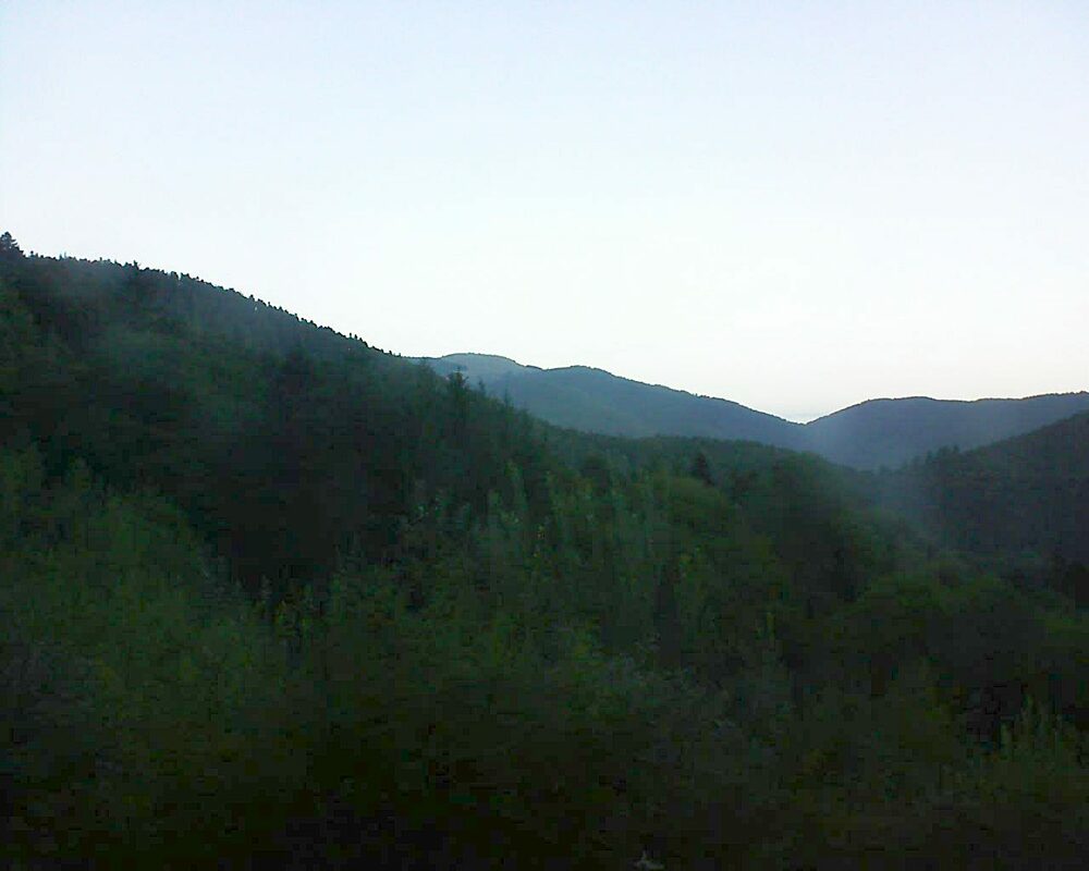 Le petit ballon vu depuis le Domaine Langmatt à Murbach le 20.09.2022 à 07:15 Le petit ballon (Alsace, Vosges) le 20.09.2022 à 07:15