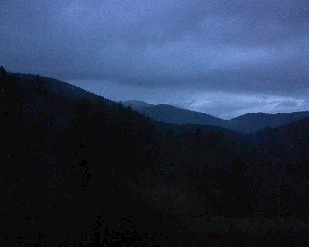 Le petit ballon vu depuis le Domaine Langmatt à Murbach le 23.02.2023 à 07:15 Le petit ballon (Alsace, Vosges) le 23.02.2023 à 07:15