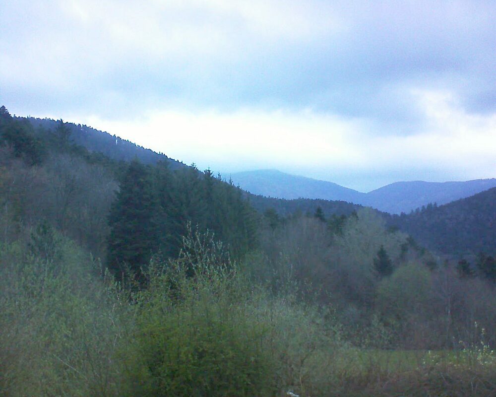 Le petit ballon vu depuis le Domaine Langmatt à Murbach le 16.04.2023 à 07:15 Le petit ballon (Alsace, Vosges) le 16.04.2023 à 07:15