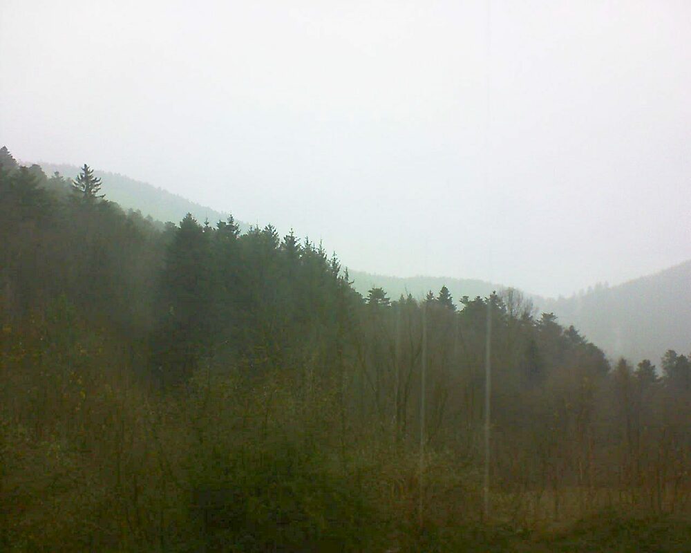 Le petit ballon vu depuis le Domaine Langmatt à Murbach le 12.12.2023 à 11:30 Le petit ballon (Alsace, Vosges) le 12.12.2023 à 11:30