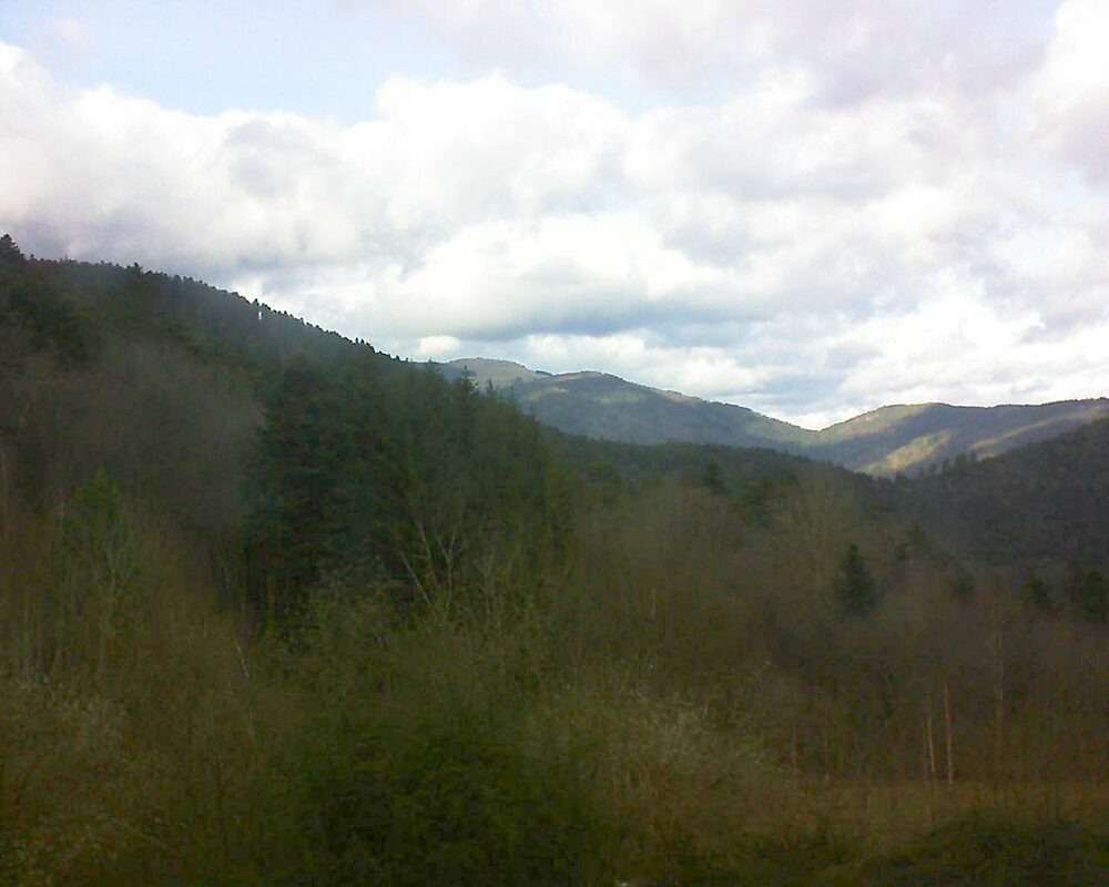 Le petit ballon vu depuis le Domaine Langmatt à Murbach le 29.12.2023 à 14:30 Le petit ballon (Alsace, Vosges) le 29.12.2023 à 14:30