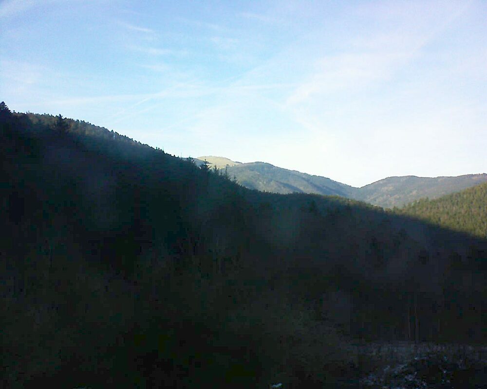 Le petit ballon vu depuis le Domaine Langmatt à Murbach le 21.01.2024 à 15:30 Le petit ballon (Alsace, Vosges) le 21.01.2024 à 15:30