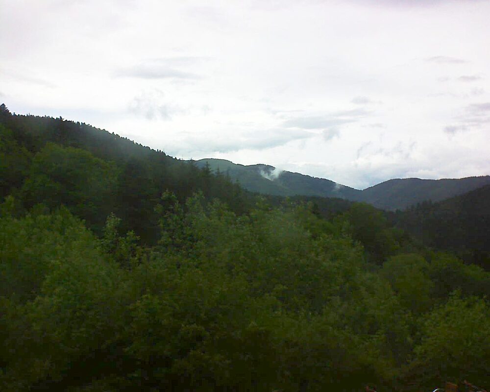 Le petit ballon vu depuis le Domaine Langmatt à Murbach le 24.05.2024 à 18:00 Le petit ballon (Alsace, Vosges) le 24.05.2024 à 18:00