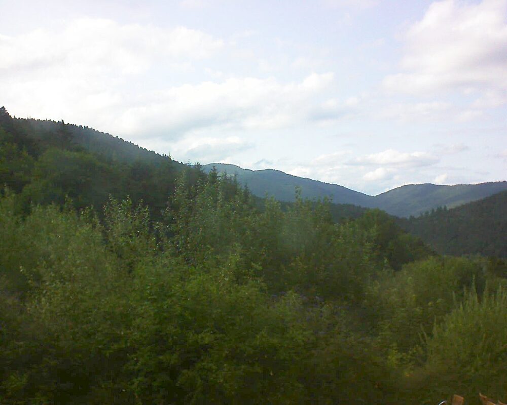Le petit ballon vu depuis le Domaine Langmatt à Murbach le 24.07.2024 à 18:30 Le petit ballon (Alsace, Vosges) le 24.07.2024 à 18:30